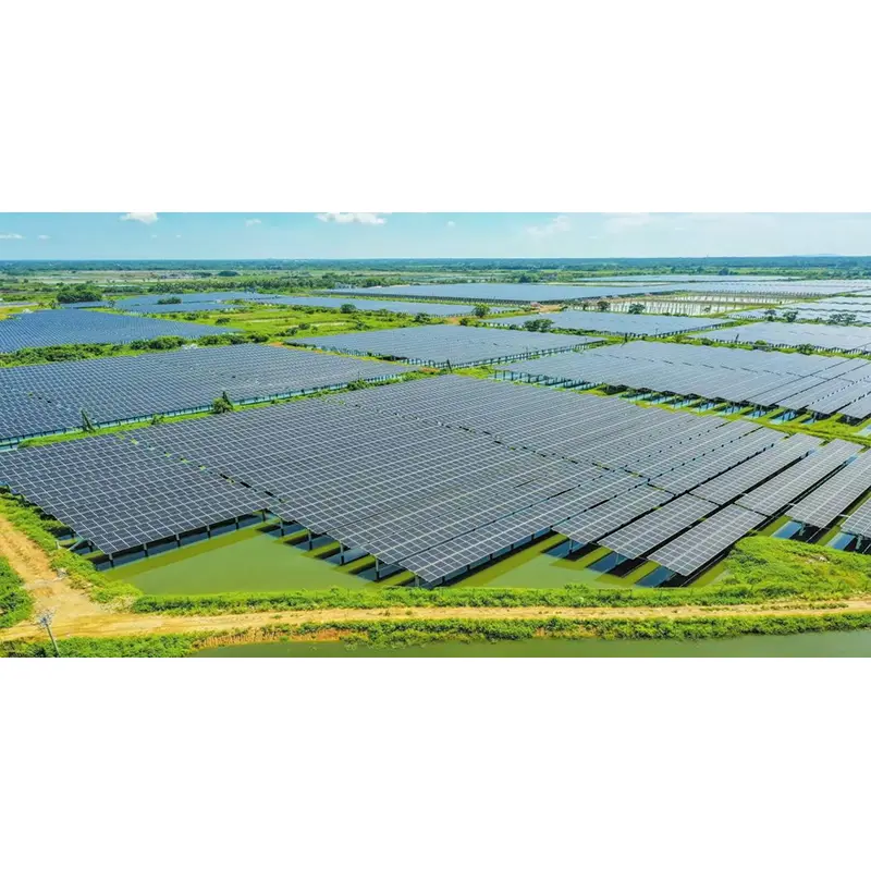 Prilagodljiv solarni montažni sistem
